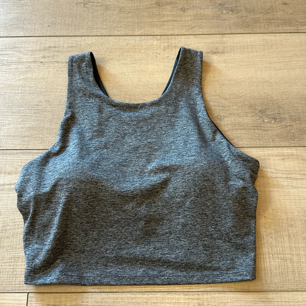 Gray kyodan target workout crop top, size large